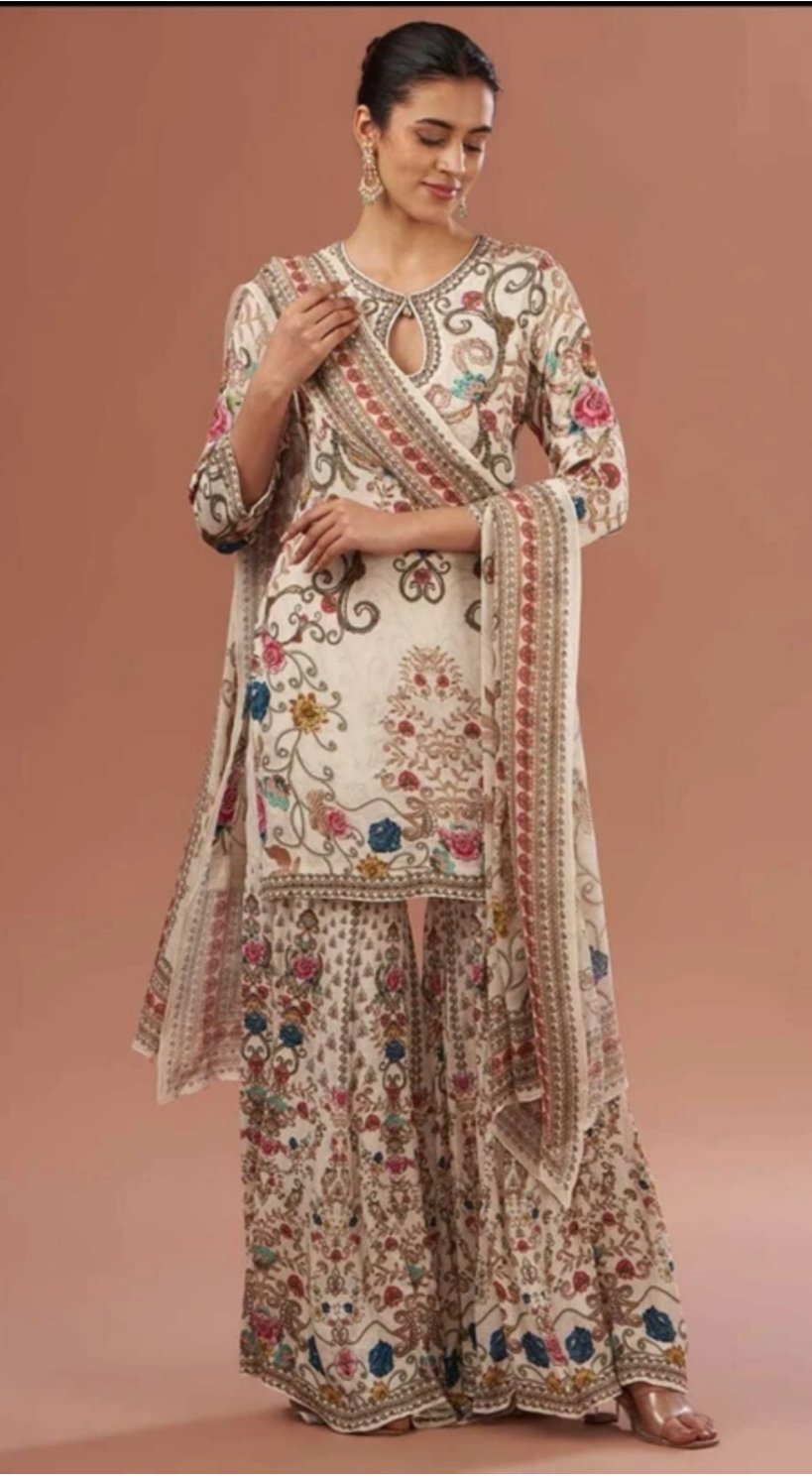 ₹991 – Mishnee Fashion Women Kurta Sharara Dupatta Set | 60% OFF