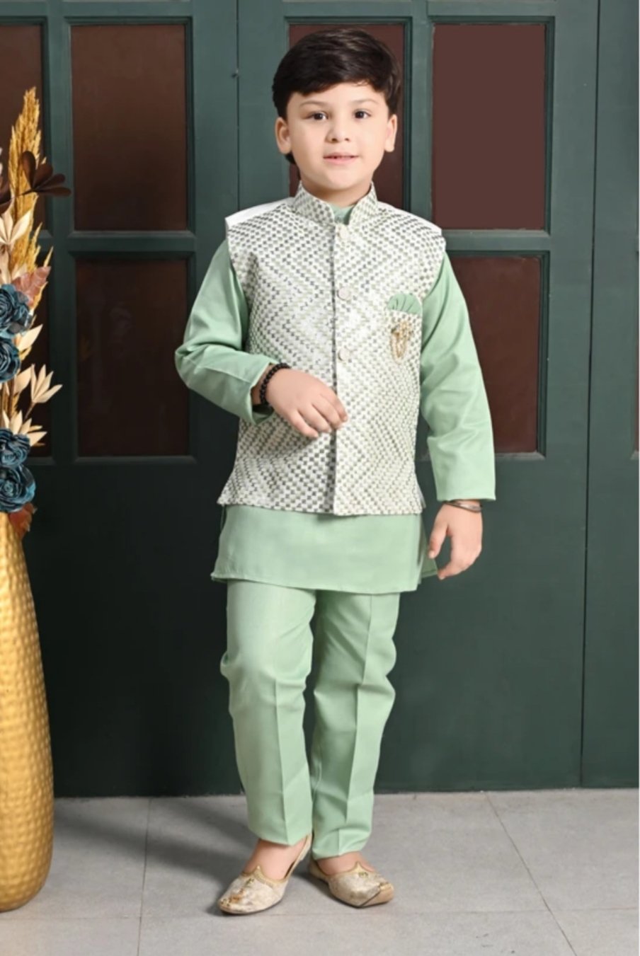 ₹886 – BT Dezines Boys Kurta Waistcoat Pyjama Set | 68% OFF