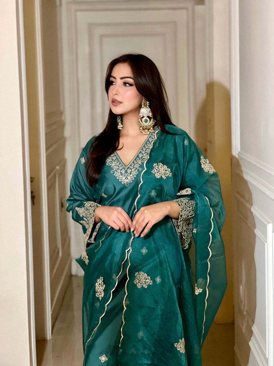 Royal Export Embroidered Kurta Palazzo Set for Festive Styling