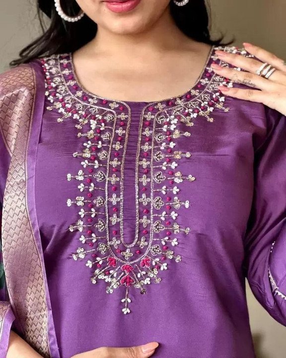 Lensya Embellished Anarkali Kurta Set for Festive Ethnic Dressing