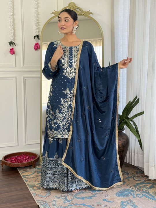 Skyliner Embroidered Anarkali Set at ₹1067 for Festive Ethnic Looks