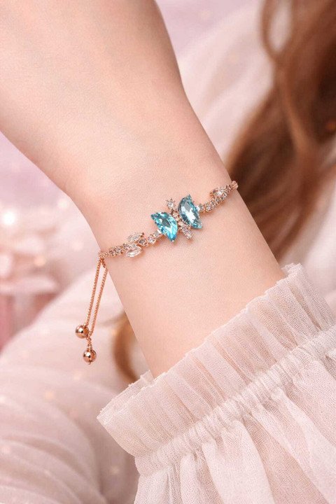 Blue Jewellery Set for Casual Ethnic and Everyday Women Fashion Looks