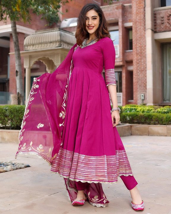 Style Story Kurta Set at ₹998 for Elegant Festive Ethnic Wear