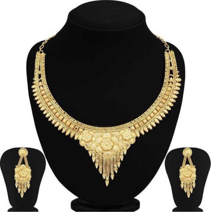 Bulsenk Gold Jewellery Set for Festive Women Ethnic Fashion Looks