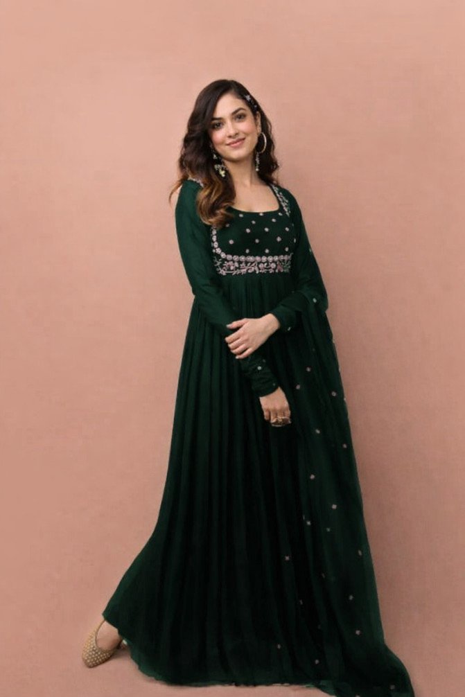 PERONICA FASHION Women Kurti and Dupatta Set for Festive Days