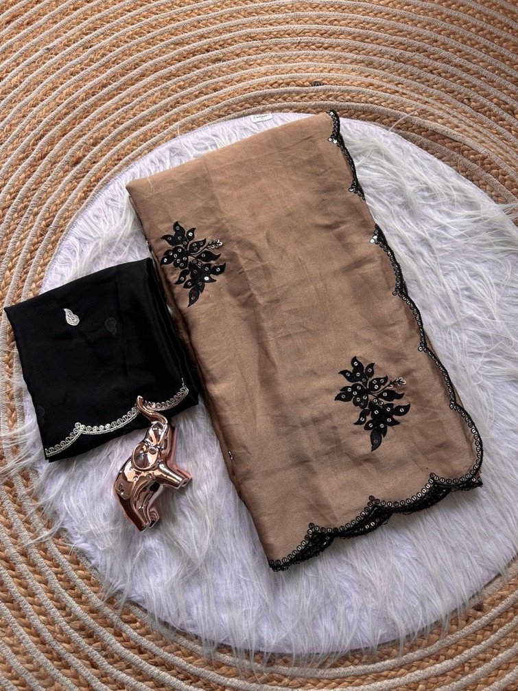 VRAGGI Printed Silk Saree for Women Festive and Party Wear Looks