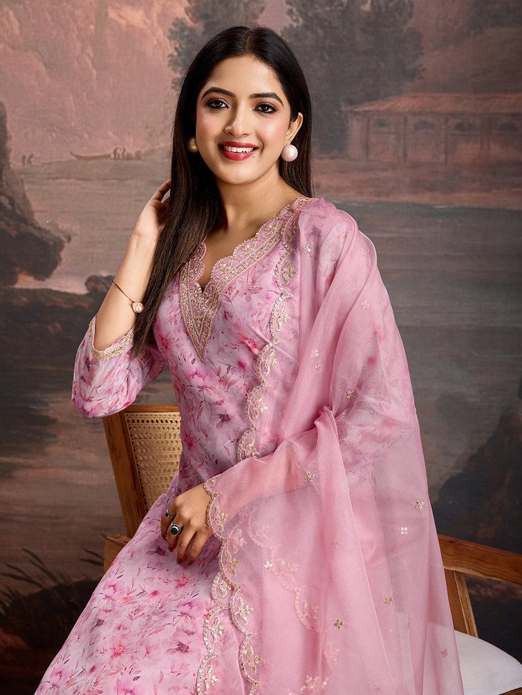 House of Pataudi Women Kurta Pant Dupatta Set for Festive Dressing