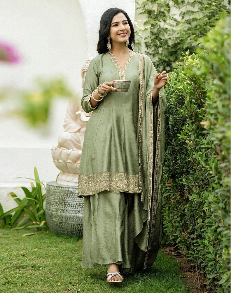 Skylee Kurta Sharara Dupatta Set for Women Festive and Wedding Wear