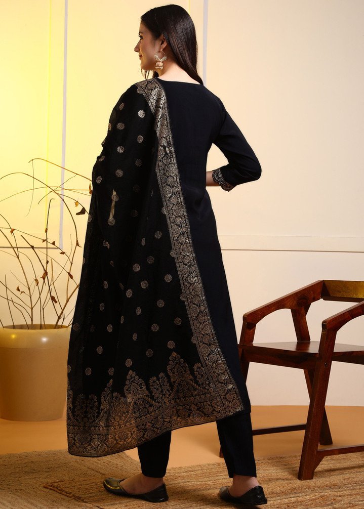 Leryza Women Kurta Pant Dupatta Set for Festive and Family Wear