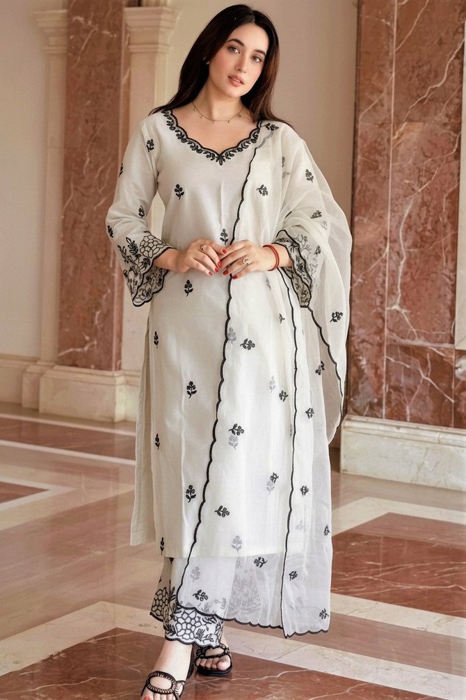 FashionHyp Women Kurta Pant Dupatta Set for Festive and Ethnic Wear