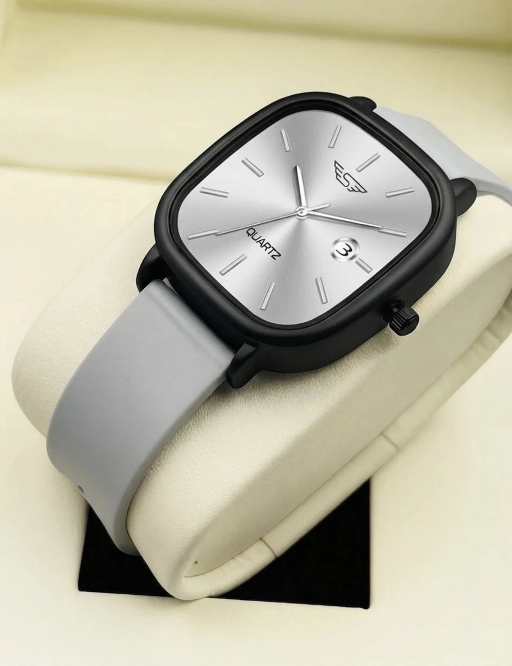 ₹224 Men & Analog Date Watch with Stylish Premium Everyday Look