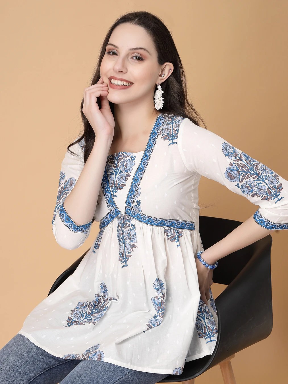 ₹324 Printed White Women & Casual Tunic Top for Everyday Comfort and Style