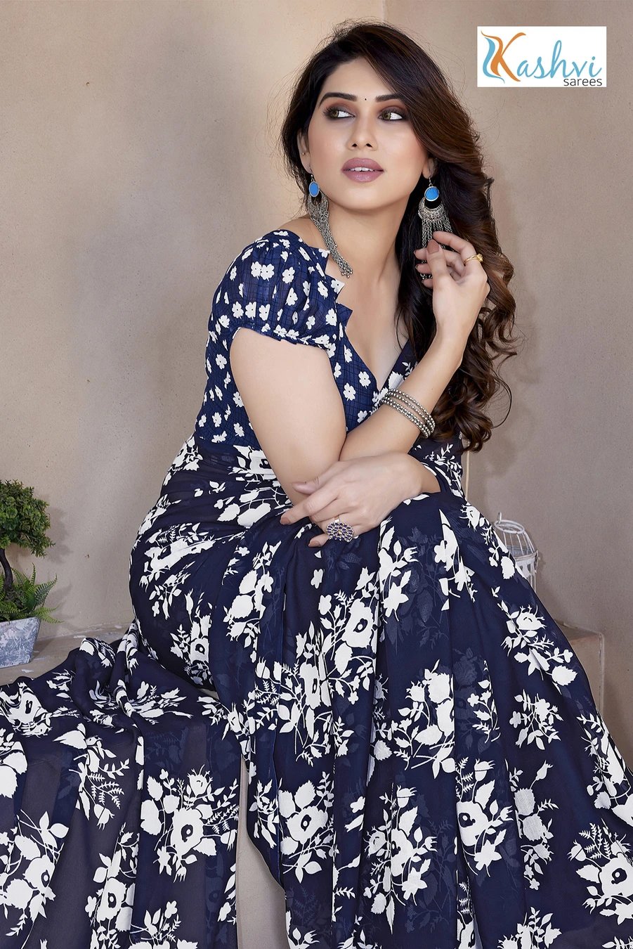 ₹253 Floral Print Georgette Saree with Blouse Piece for Elegant Ethnic Looks