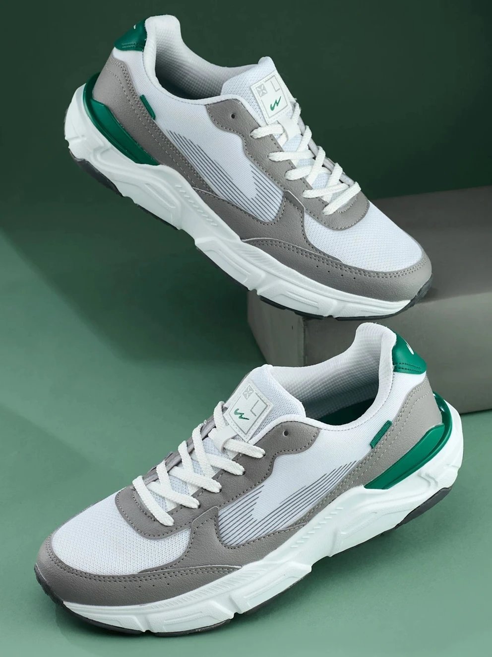 ₹1,165 CAMPUS POD Men & Lightweight Casual Sneakers 53% Off Deal