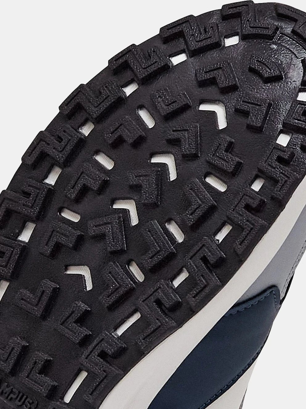₹1,221 CAMPUS OG-33 Men & Lightweight Casual Sneakers 51% Off