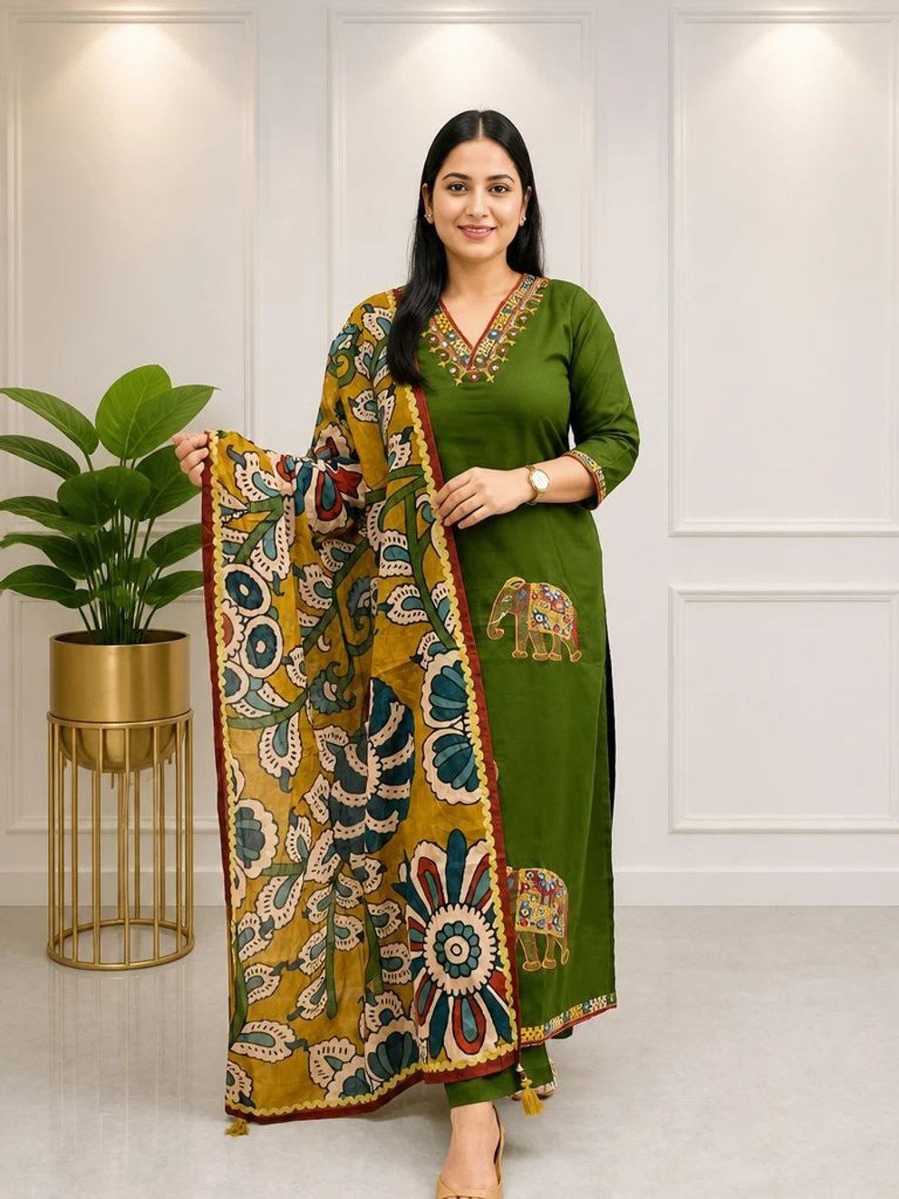 ₹870 VASTRA RANG Pure Cotton Kurta Pant Dupatta Set for Women