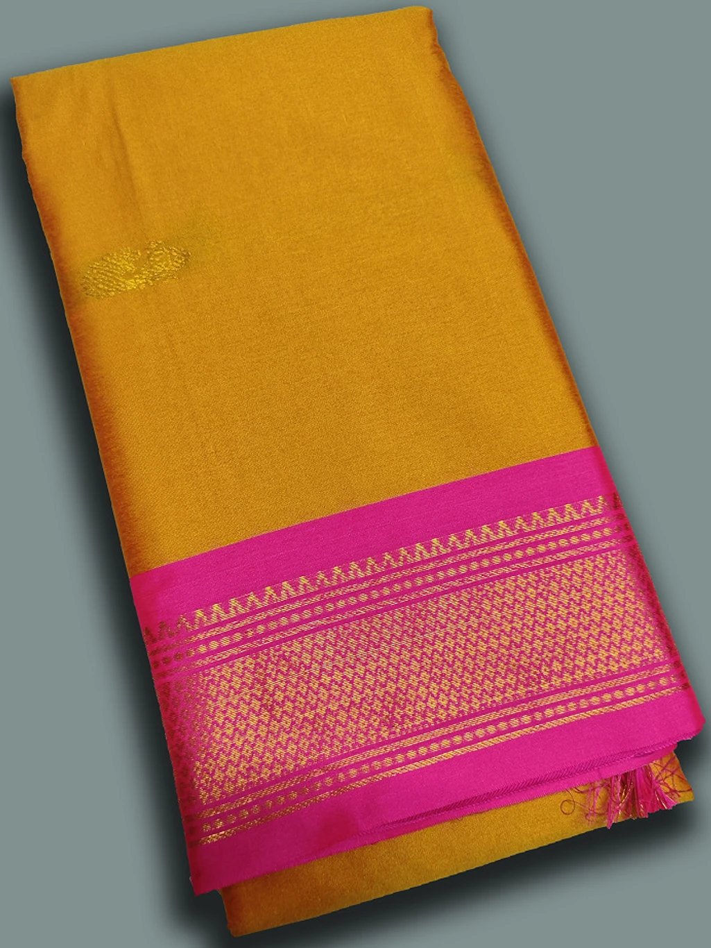 ₹494 Woven Paithani Art Silk Saree for Festive and Traditional Style