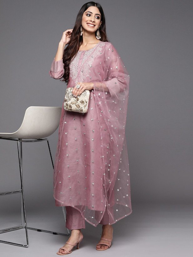 ₹607 Kriska Women & Chanderi Kurti Pant Dupatta Set for Festive Wear