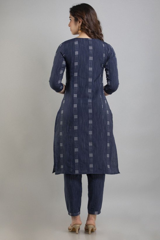 ₹347 Charu Women's Cotton Blend Kurti Pant Dupatta Set for Festive Wear