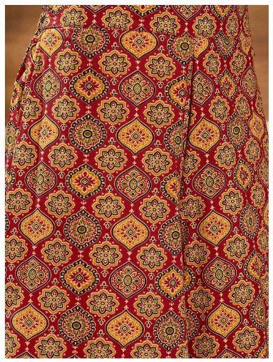 ₹1551 InWeave Pure Cotton Pleated Kurta with Palazzos – 69% Off