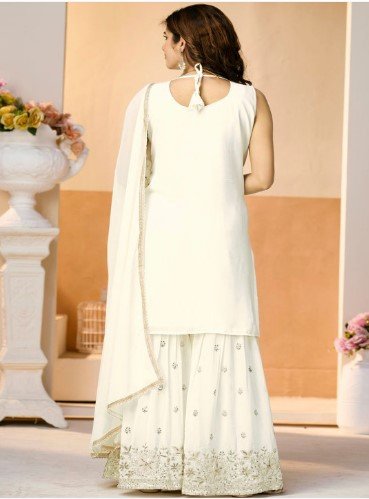 ₹2,849 UDAY ENTERPRISE Thread Work Kurta Sharara Set With Dupatta – 59% Off