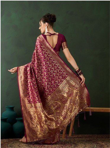 ₹614 Woven Design Saree for Women With Blouse Piece | 75% Off
