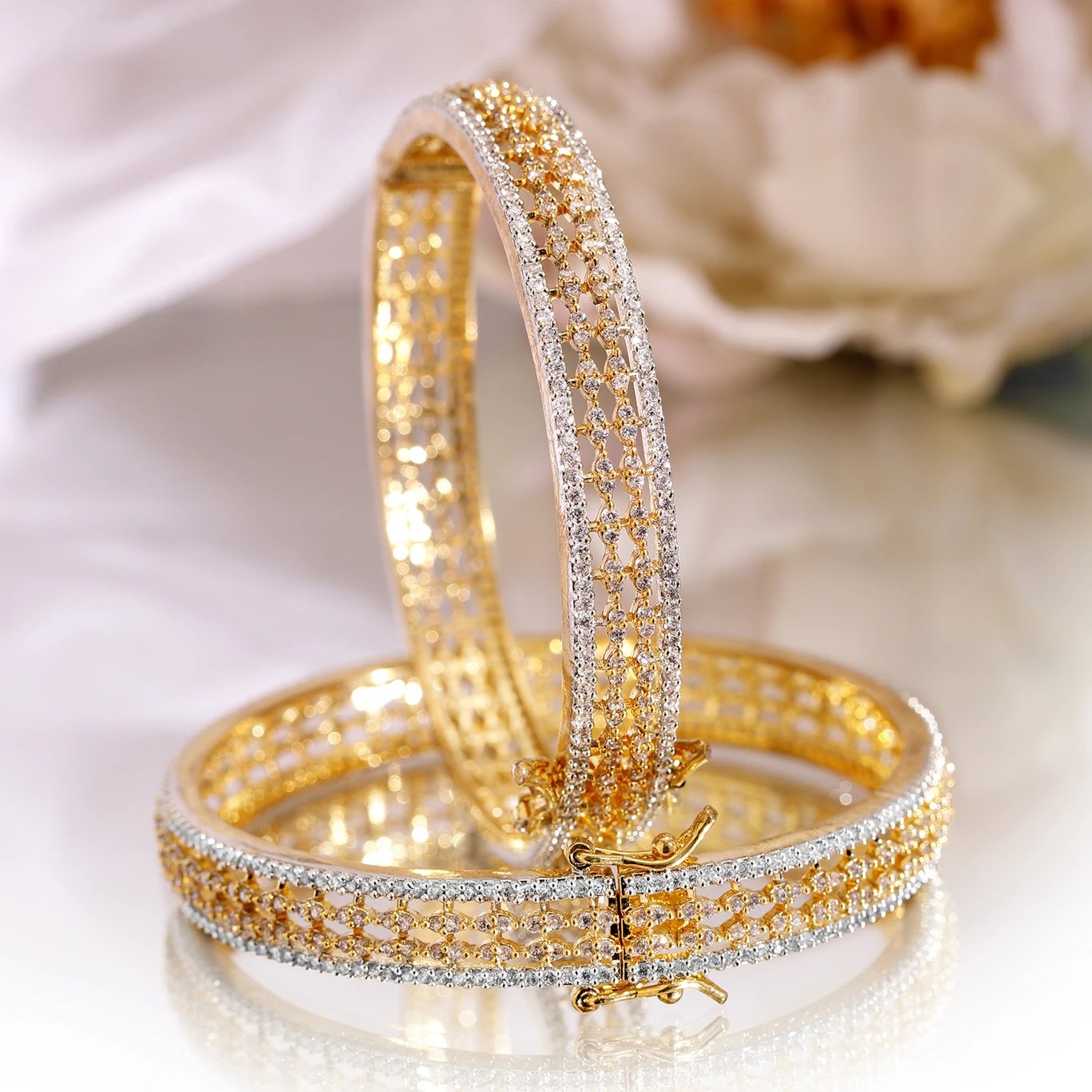 ₹1,414 RUBANS Brass Gold-Plated Bangle Set for Women in India