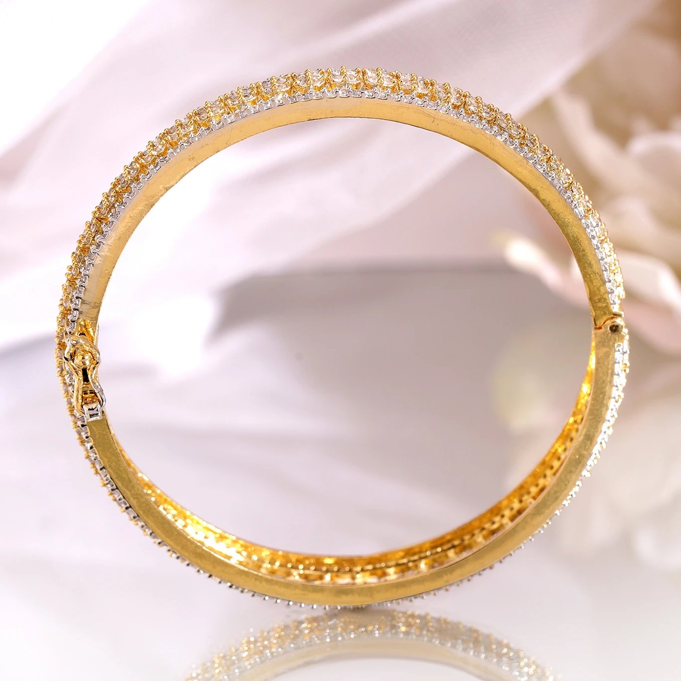 ₹1,414 RUBANS Brass Gold-Plated Bangle Set for Women in India