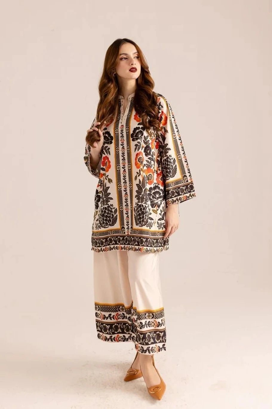 ₹466 Zarvika Printed Tunic and Palazzos Co-ord Set for Women