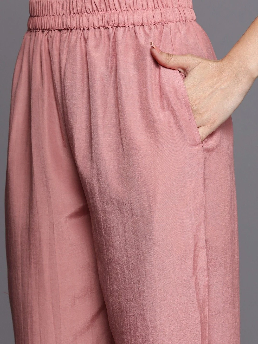 ₹2749 LIBAS Silk Blend Kurta Pant Set for Elegant Ethnic Style